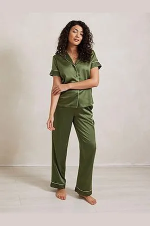 Chelsea Peers Lace Short Sleeve