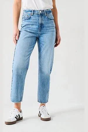 Everyday Basic High Waist Authentic Mom Jeans