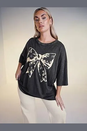 Yours Curve Daisy Bow Acid Wash Boxy T-Shirt