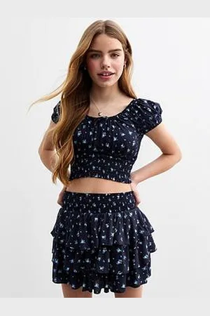 New Look Girls Ditsy Print Milkmaid Puff Sleeve Top