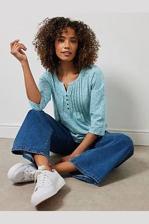 M&Co 3/4 Sleeve Henley Top