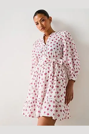 Very Aztec Printed Mini Shirt Dress - White