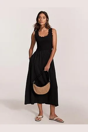 mint&berry Scallop Trim Midi Dress