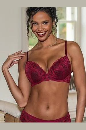 Pour Moi New Romance Padded Push-Up Plunge Bra
