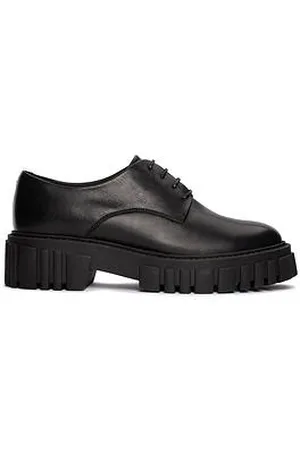 Clarks Page Walk Leather Shoe