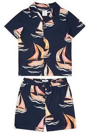 Chelsea Peers Kids Unisex Colourful Boats Short Sleeve Revere Top And Short Pyjamas Set