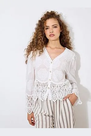 Apricot Embroidered Daisies Lace Hem Top