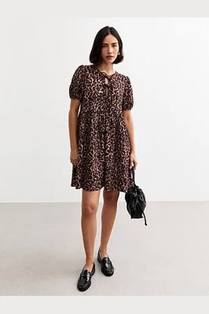 New Look Crinkled Leopard Print Tie Front Mini Dress