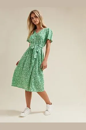 M&Co Petite Ditsy Midi Dress