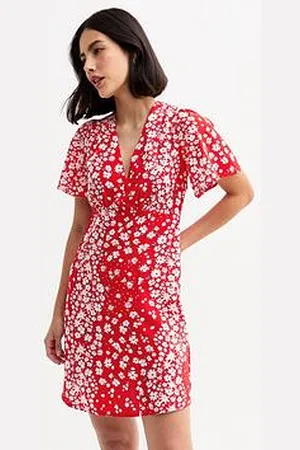 New Look Floral Print Flutter Sleeve Mini Dress