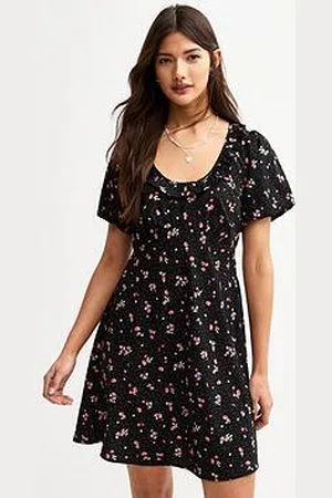 New Look Crepe Floral Berry Dot Print Frill Neck Mini Dress