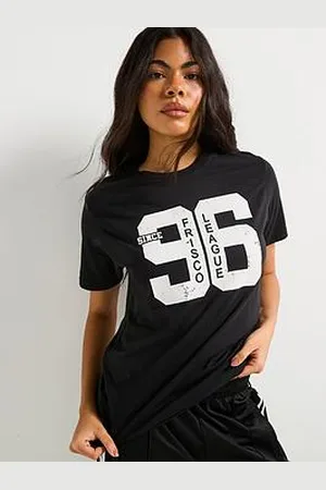 Very Sports Graphic Tee