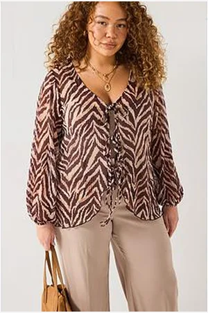 Very Tie Detail Mesh Top