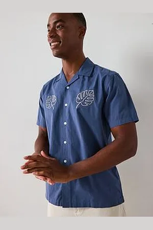 Very Man Short Sleeve Revere Leaf Embroidery Shirt