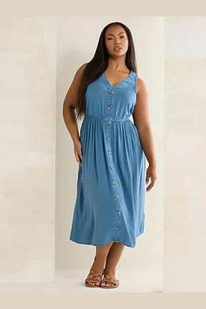 Yours Curve Sleeveless Button Chambray Dress