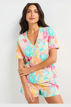 Everyday Basic Floral V Neck And Short Pj Set