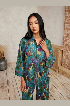 Chelsea Peers Poly 3/4 Sleeve Button Down With Wide Leg Bottoms