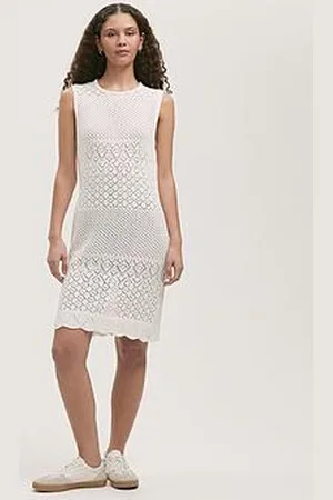 Finery London Zendaya Dress - Ivory
