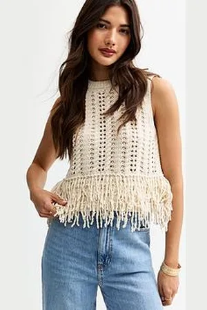 New Look Open Knit Fringe Trim Sleeveless Vest
