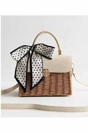 New Look Brown Faux Leather Trim Woven Picnic Basket