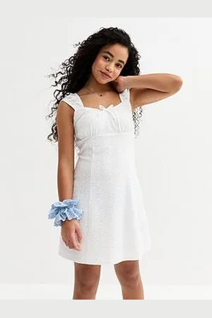 New Look Girls Broderie Anglaise Dress