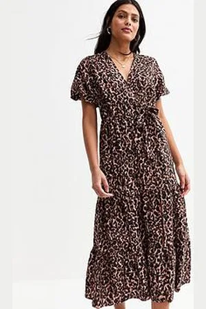 New Look Lia Leopard Tier Wrap Midi