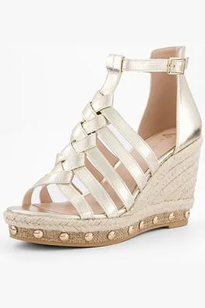 Very Plaited Wedge With Studs