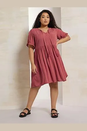 Yours Curve Short Sleeve Tassel Neck Dress