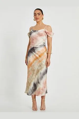 Quiz Petite Satin Marble Print Midaxi Dress