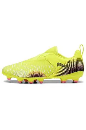 PUMA Junior Future 8 Match Laceless Firm Ground Football Boots
