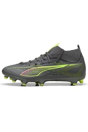 PUMA Mens Ultra 5 Match Laceless Firm Ground Football Boots