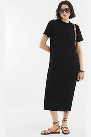 River Island Short Sleeve Clean Maxi Dress