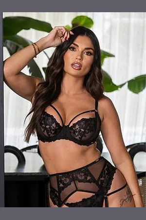 Pour Moi India Bold Floral Embroidery Non-Padded Bra