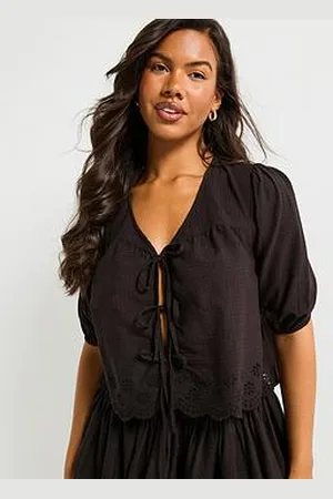 Very Broderie Hem Tie Front Co Ord Top