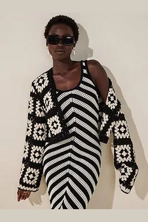 Very Cropped Crochet Edge To Edge Cardigan - Black/White