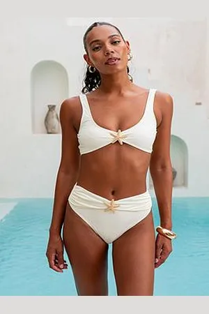Moda Minx Starfish Scoop Crop Top - Coconut