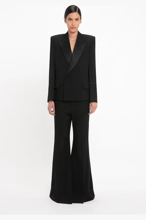 Victoria Beckham Pointed Shoulder Tux Jacket In Black 4