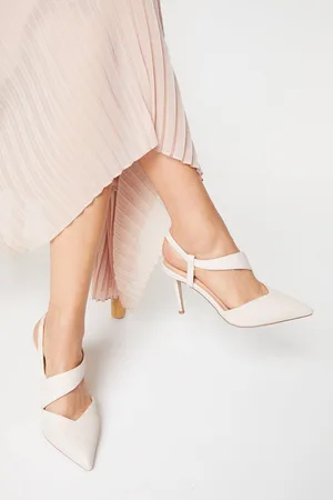 wallis Womens Wide Fit Evie Asymmetric Strap Detail Pointed Court Shoes