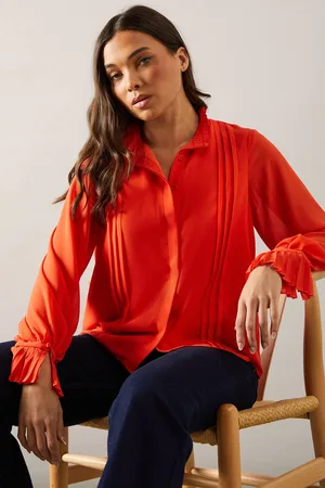 wallis Womens Petite Ruffle Neck Pleat Detail Blouse