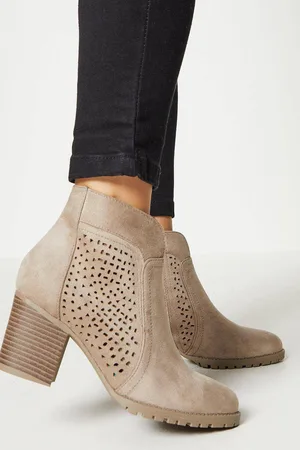 wallis Womens Amberly Lazer Cut Almond Toe Medium Heel Boots