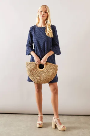 wallis Womens PETITE BRODERIE FLUTE SLEEVE SHIFT DRESS