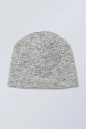 Weekday Fluffy Beanie