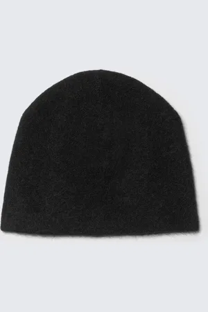 Weekday Fluffy Beanie