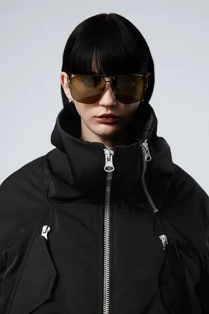 Weekday Tinted Oval Aviator Unisex Sunglasses