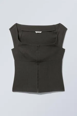 Weekday Sleeveless Wide Neck Top