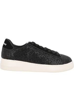 Lola cruz trainers uk on sale