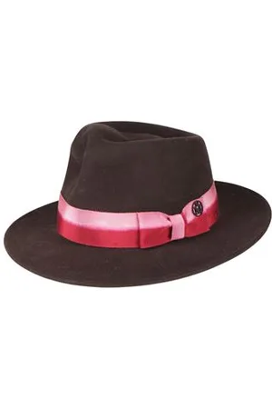 Le Mont St Michel ACCESSORIES - Hats - on YOOX.com