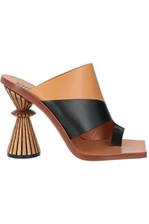 Givenchy FOOTWEAR - Thong sandals - on YOOX.com