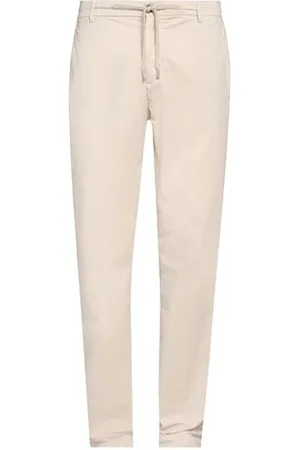 Lyle & Scott BOTTOMWEAR - Trousers - on YOOX.com