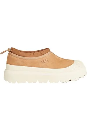 UGG FOOTWEAR - Ankle boots - on YOOX.com